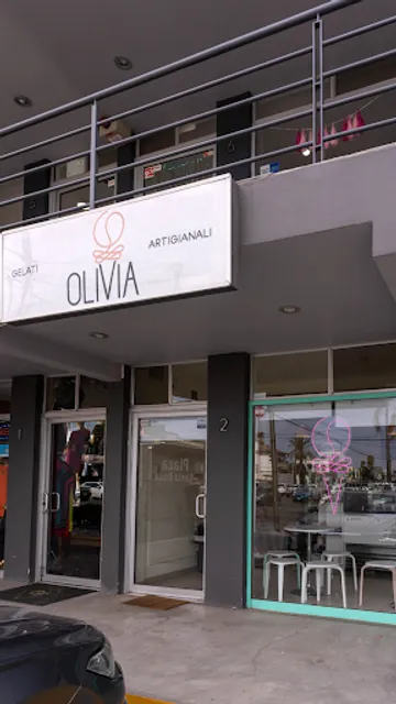 Olivia Gelati - La Cacho