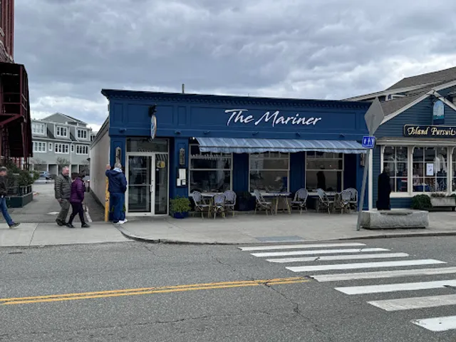 Mariner Grille
