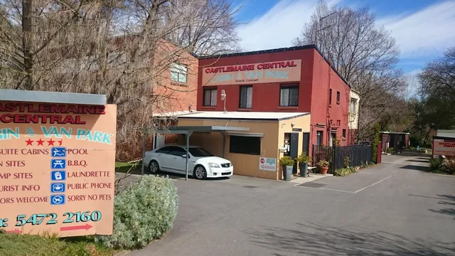Castlemaine Central Cabin & Van Park