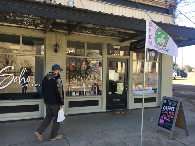 Bee Sweet Paris Gifts