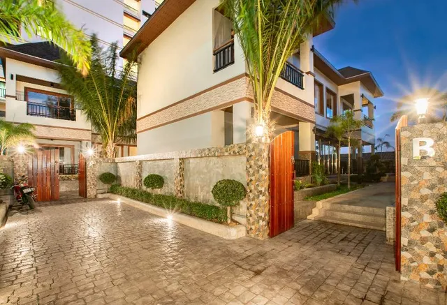 Manhattan Pool Villa