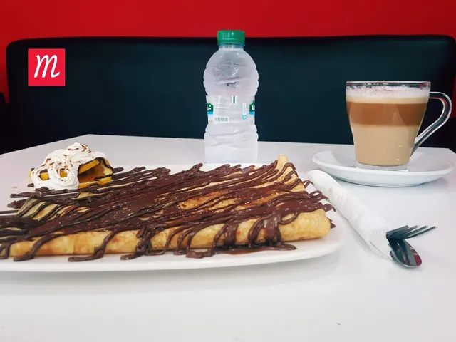 Mediterráneo : Café & Restaurant