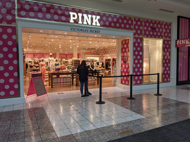 Victoria's Secret & PINK
