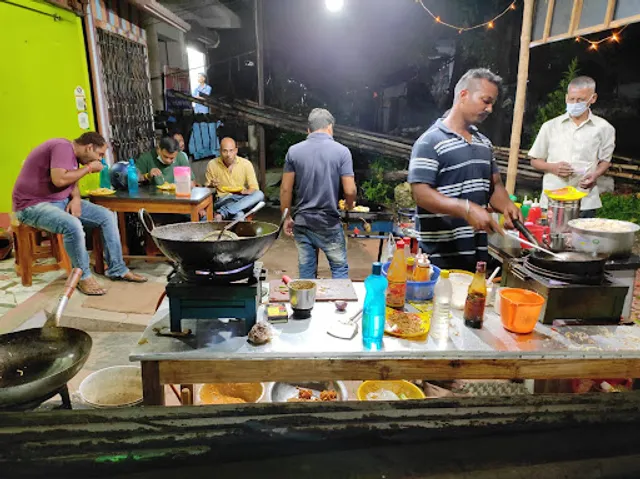 South Indian & Chinese Cafe