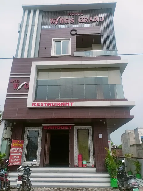 Hotel Wings Grand