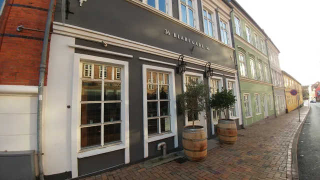 S'vineriet vinapotek