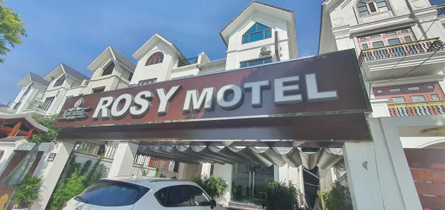 Rosy Motel 3