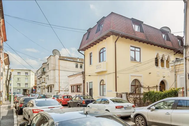 Emil Balaban Luxury Apartment Hotel