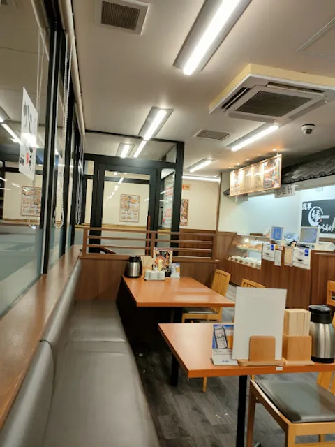 からやま 戸塚深谷町店