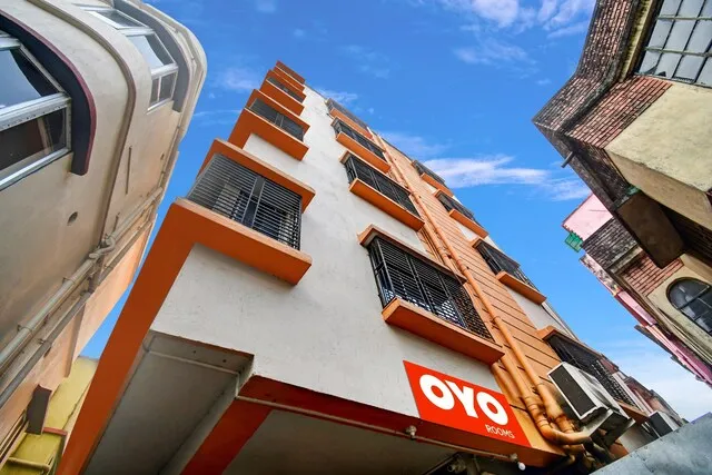 Hotel O Grand Lazeez Dumurjala outdoor Stadium