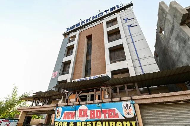 OYO 63690 New Kk Hotel