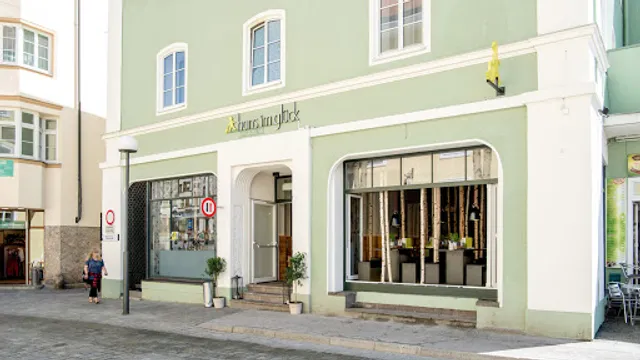 HANS IM GLÜCK - KUFSTEIN Unterer Stadtplatz