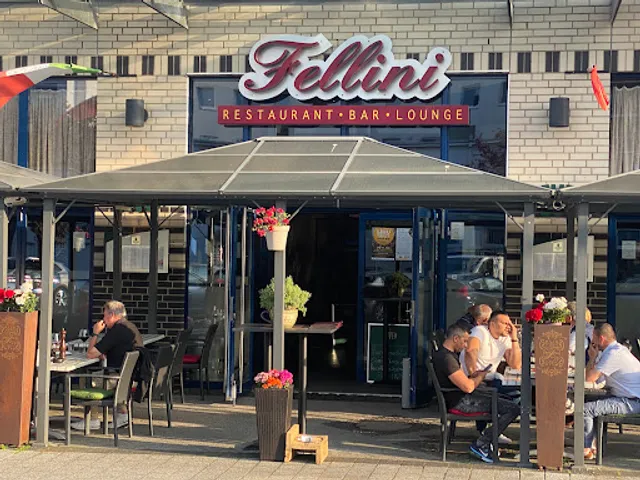 Fellini - Restaurant - Bar - Lounge