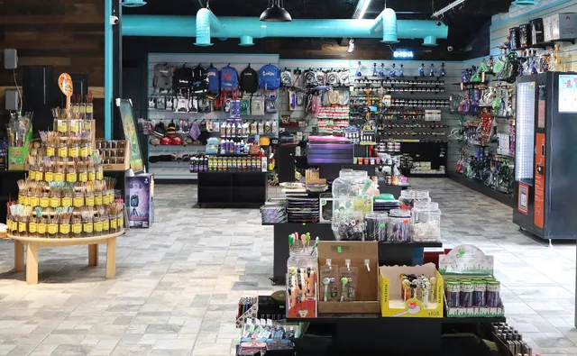 Up N Smoke - Vape Shop