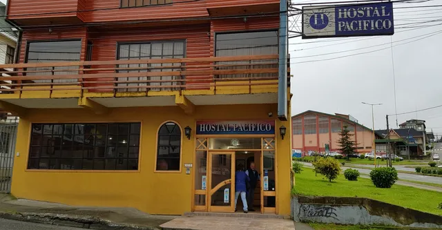 Hostal Pacífico