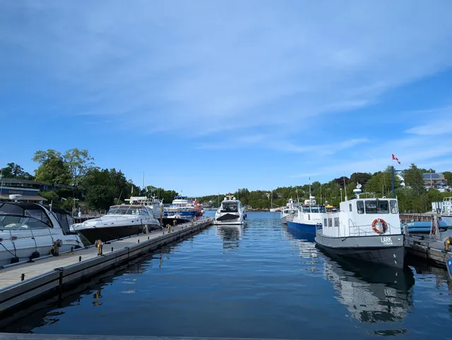 Tobermory marina