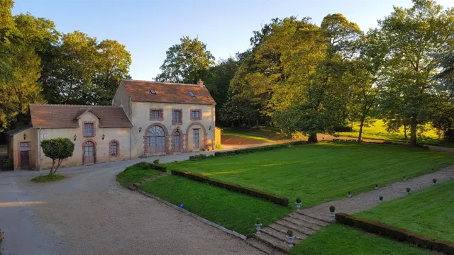 Hôtel des 4 continents Le Mans