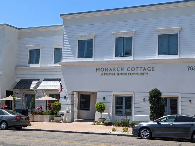 Monarch Cottages