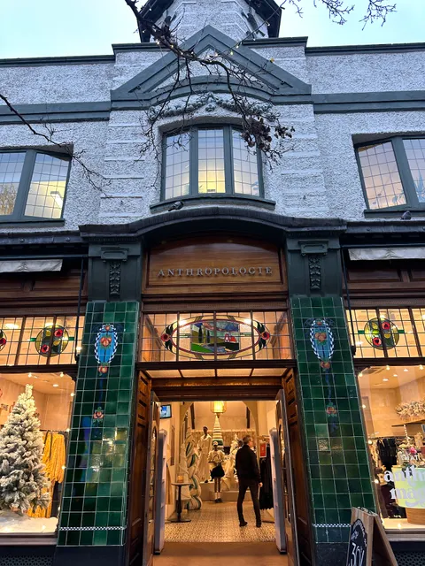 Anthropologie