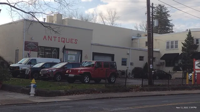 The Pickers Junction