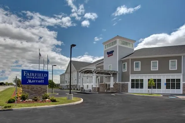 Fairfield by Marriott Inn & Suites Cape Cod Hyannis
