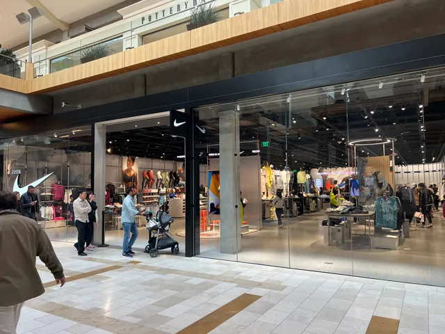 Nike Bellevue Square