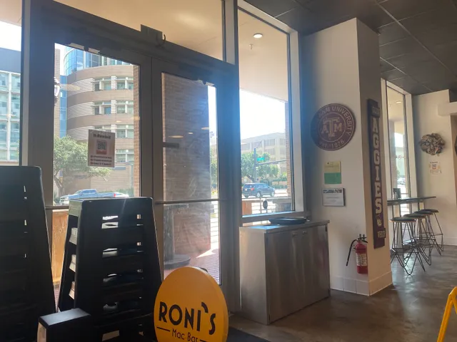 Roni's Mac Bar - College Station