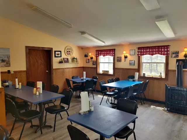 Gateway Lunts Lobster Pound