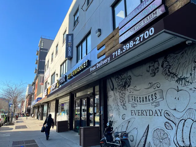 Shop Fair of Bed-Stuy