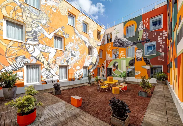 B&B HOME Paris Mairie de Saint-Ouen