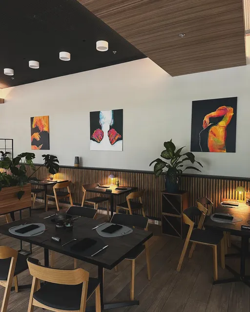 Moonsfera restaurant