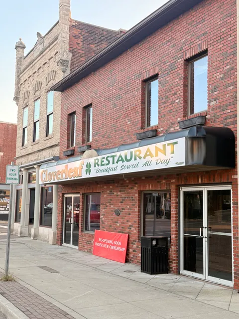 Cloverleaf Family Restaurant Bedford