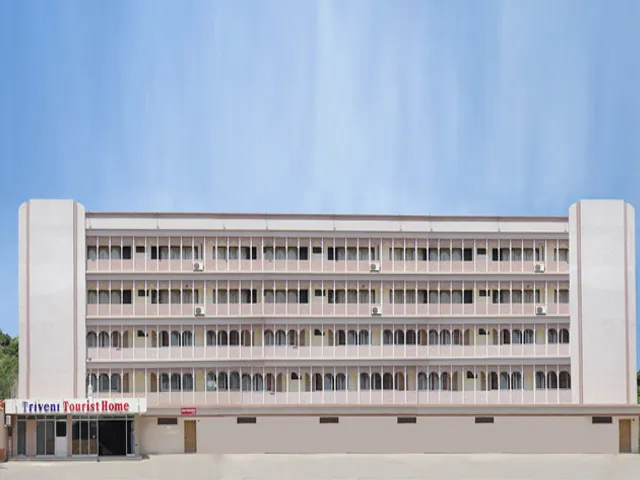 Triveni Tourist Home