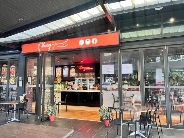 HONG KITCHEN & BAR