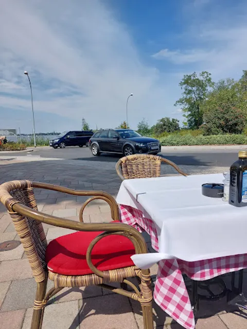 Trattoria Bella Vista