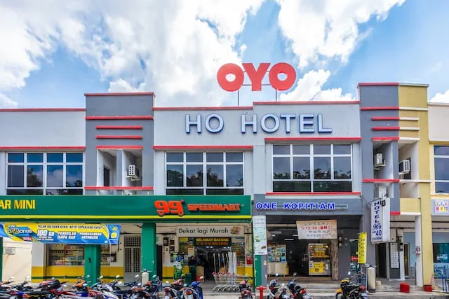 OYO 1185 Ho Hotel