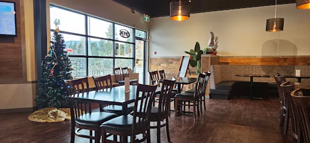 Basil Leaf Asian Fusion Restaurant - Peachland