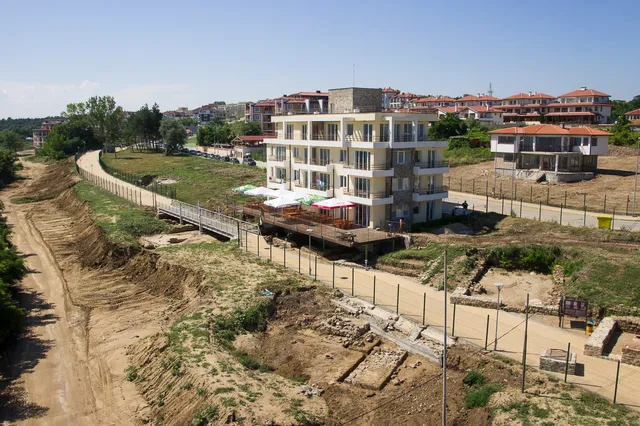 Apartment in Complex Chaika