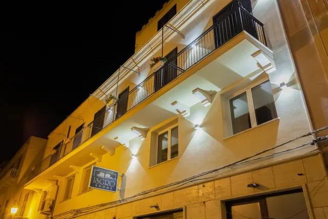 Isgrò Rooms
