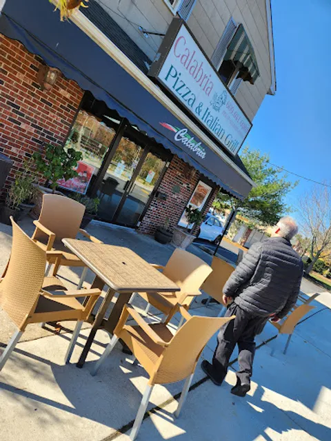 Calabria Pizza & Italian Grill
