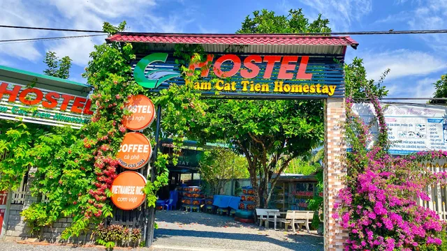 Nam Cát Tiên Homestay