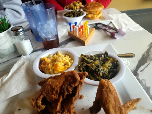 Smith's Soul Food Bistro