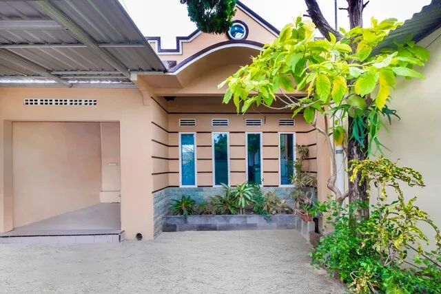 OYO 2394 Hotel Brosta