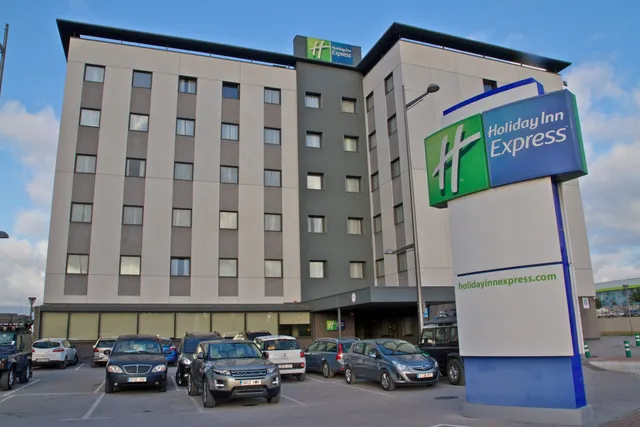 Holiday Inn Express Campo De Gibraltar - Barrios