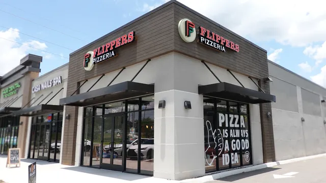 Flippers Pizza - Reunion