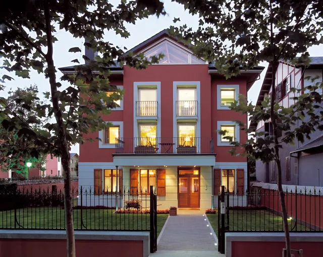 Apartaments Boutique La Torreta del Llac