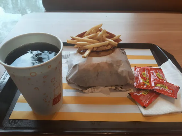 McDonald's Petron Seksyen 24 DT