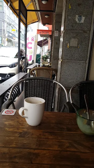 이리카페 YRI CAFE