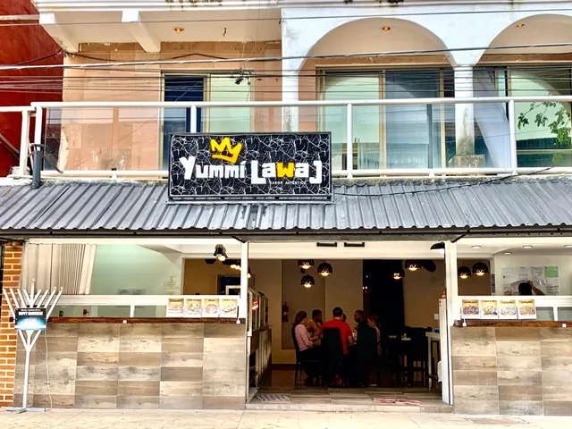 Yummi Lawaj