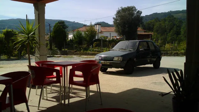 Casa dos Leitoes - Restaurante Philadelfia - Ponte da Barca